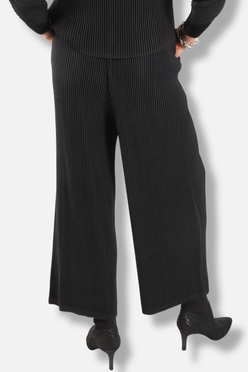 Vivian Straight Pant - Black 