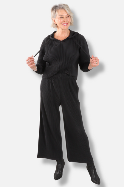 Vivian Hooded Pull Over - Black