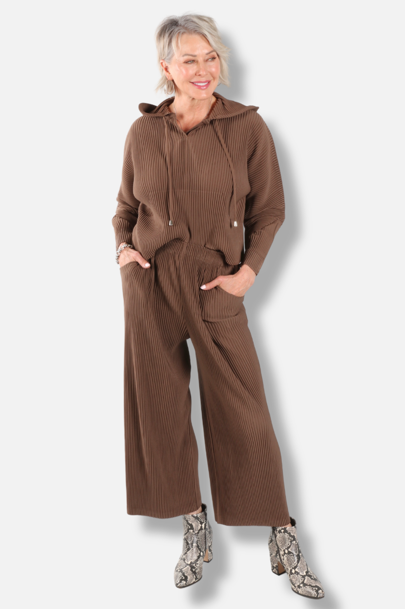 Vivian Straight Pant - Chocolate