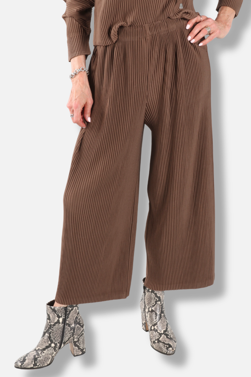 Vivian Straight Pant - Chocolate